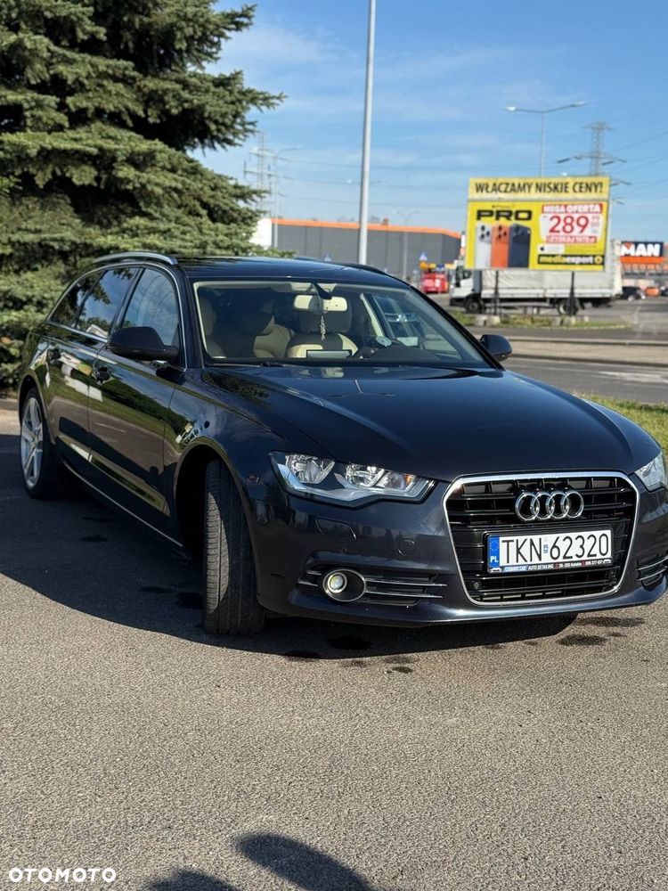 Audi A6 Avant - 1