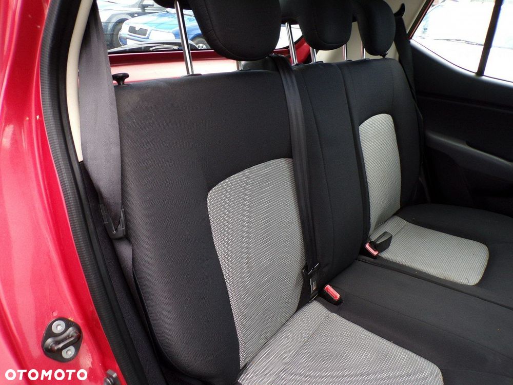 Hyundai i10 - 19