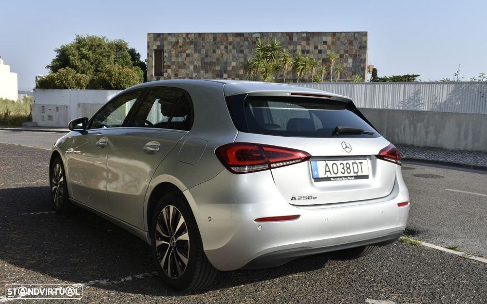 Mercedes-Benz A 250 e Style Plus - 8