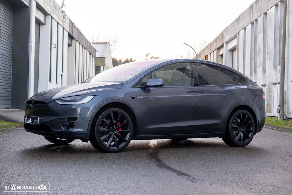 Tesla Model X Ludicrous Performance - 26