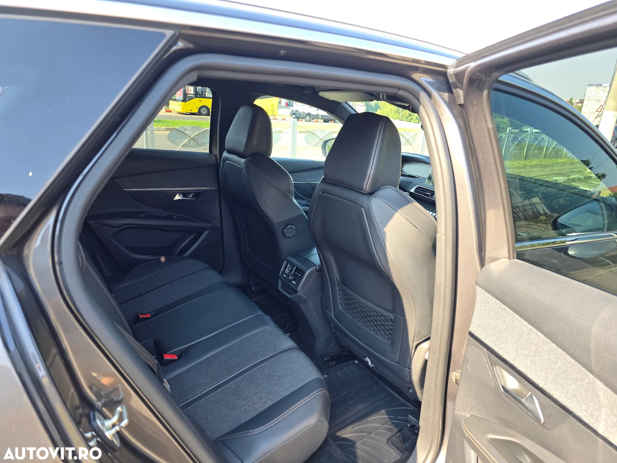 Peugeot 3008 1.6 THP EAT6 GT-Line - 40