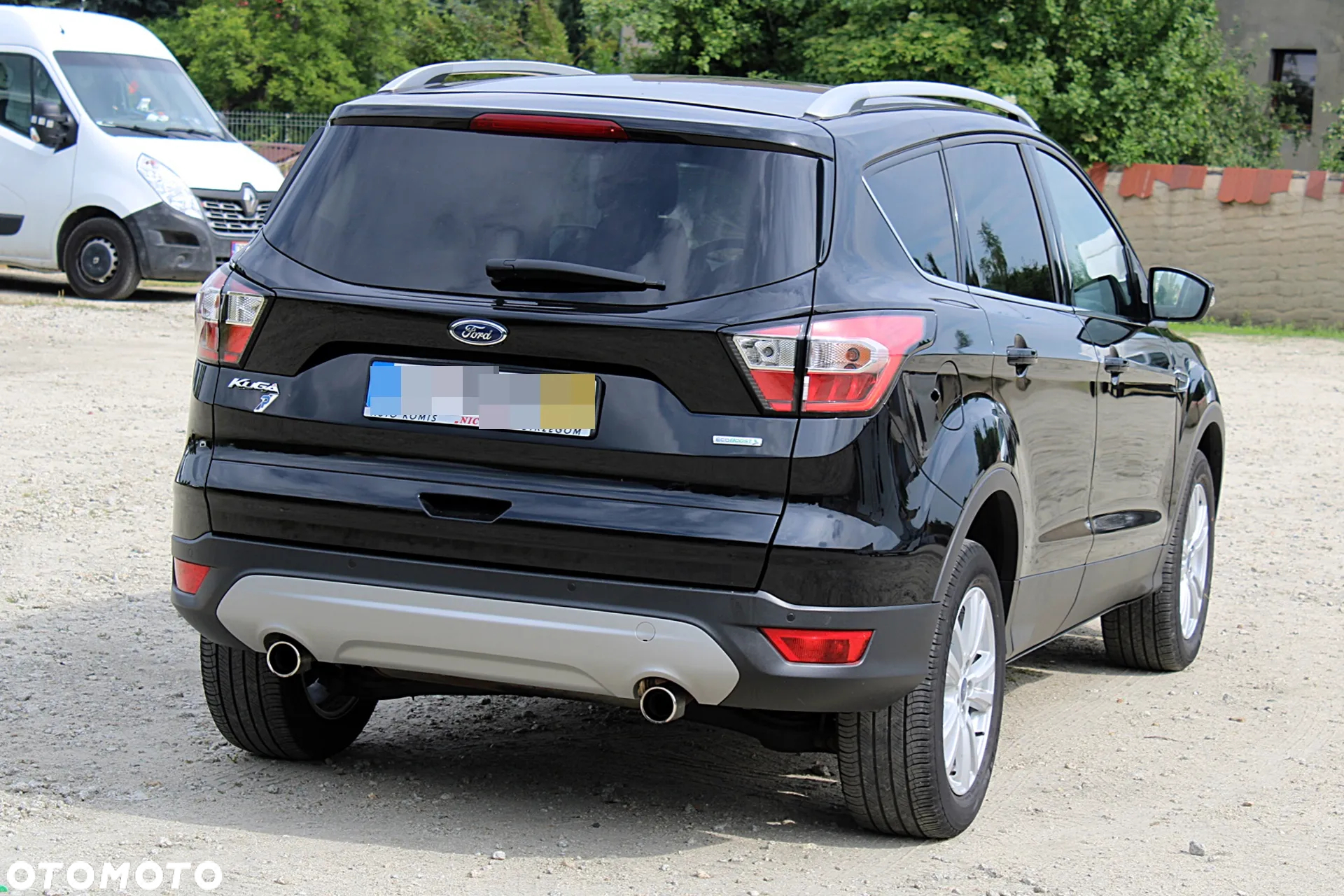 Ford Kuga - 10