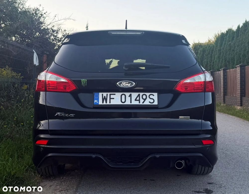 Ford Focus 1.6 EcoBoost Titanium - 4