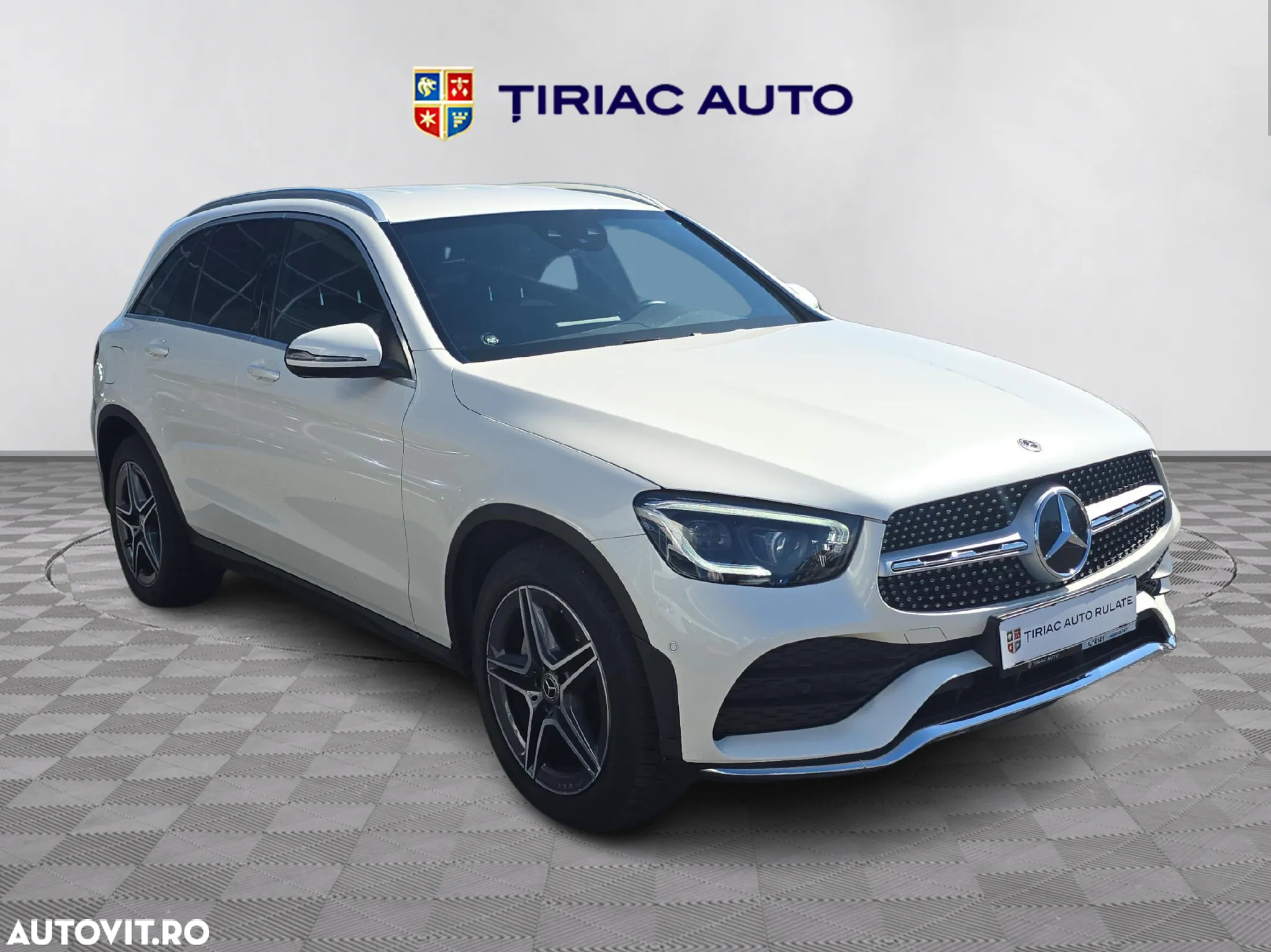 Mercedes-Benz GLC - 7