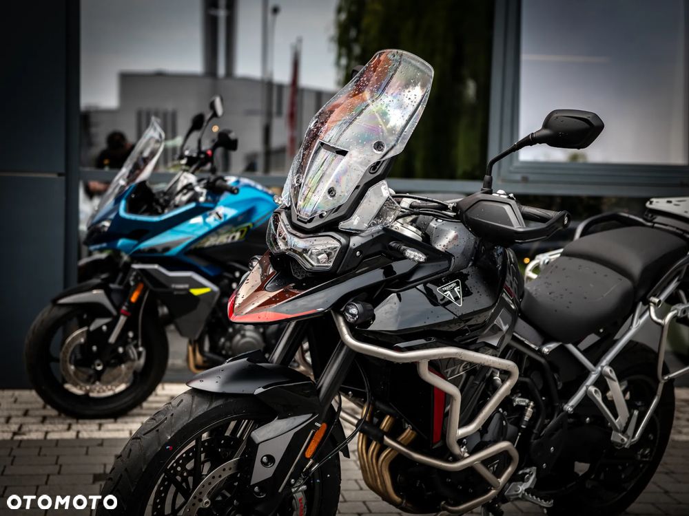 Triumph Tiger - 2