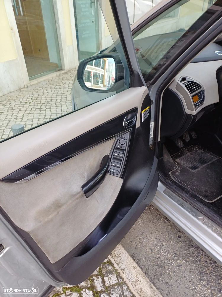 Citroën C4 Picasso 1.6 HDi Exclusive - 12
