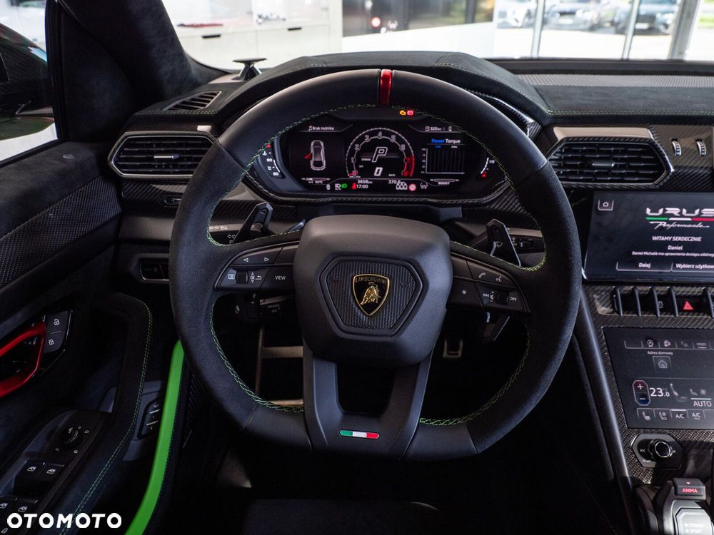 Lamborghini Urus - 7