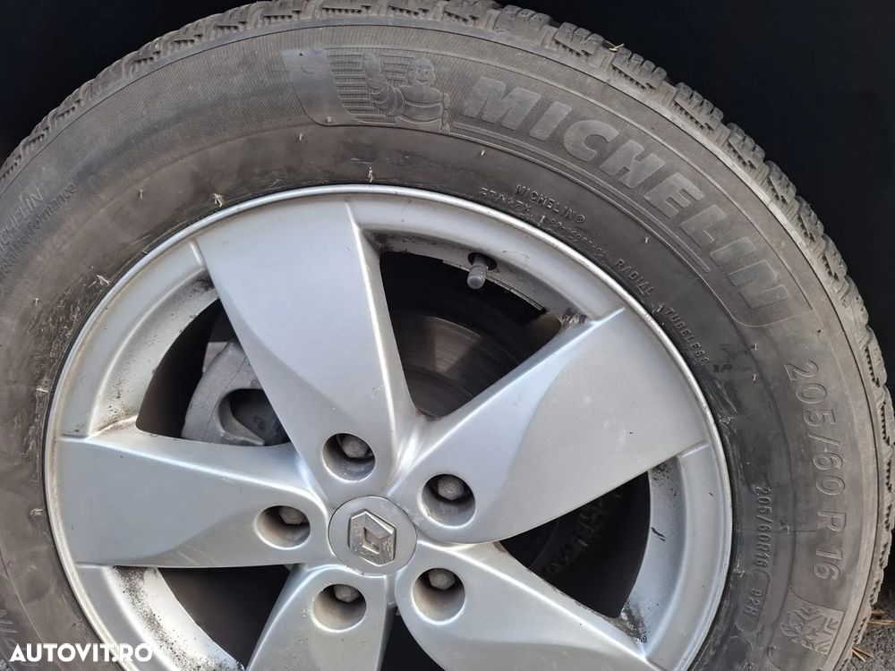 Renault Fluence 1.5dCi Dynamique EDC - 15