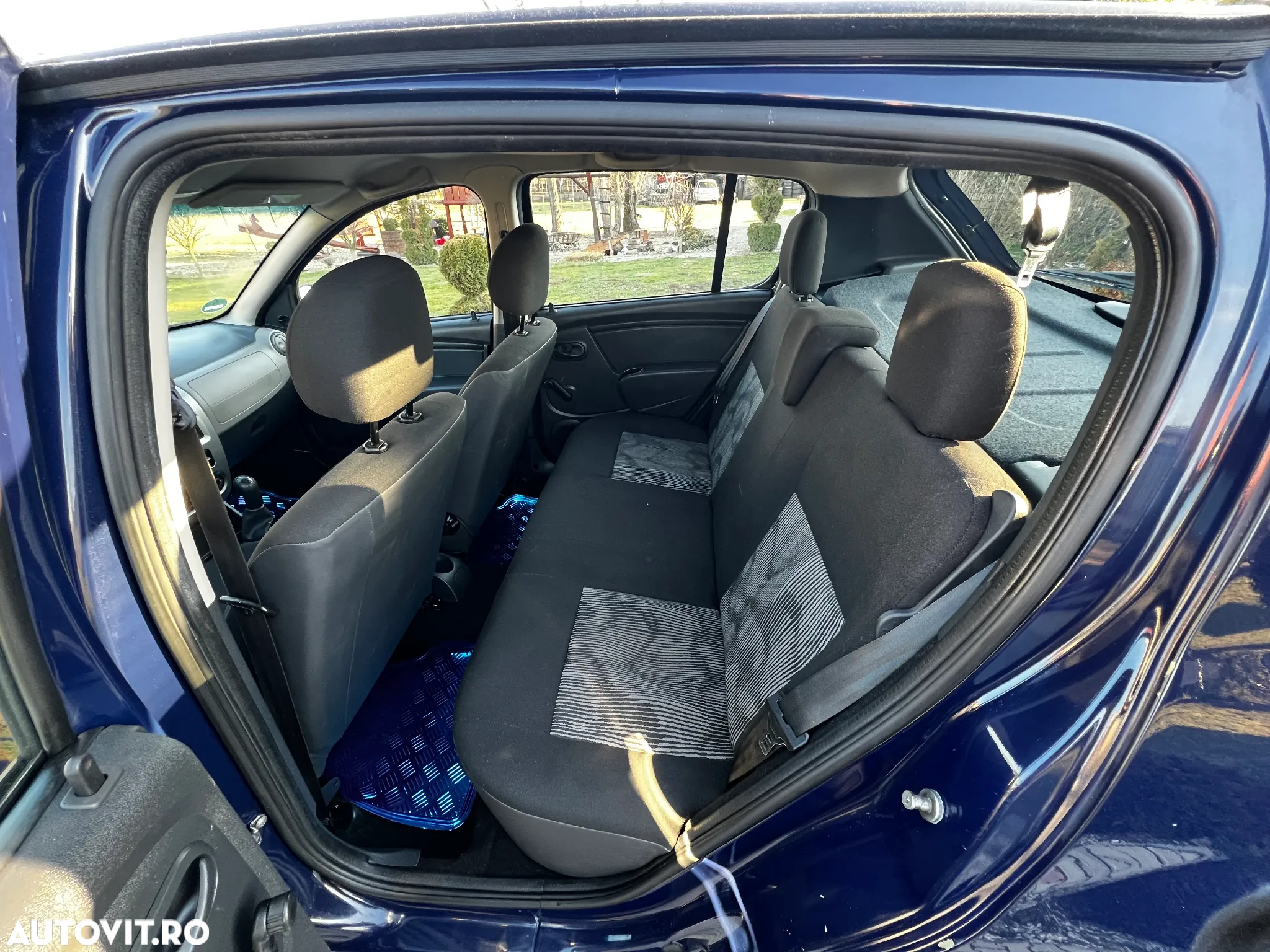 Dacia Sandero 1.2 - 22