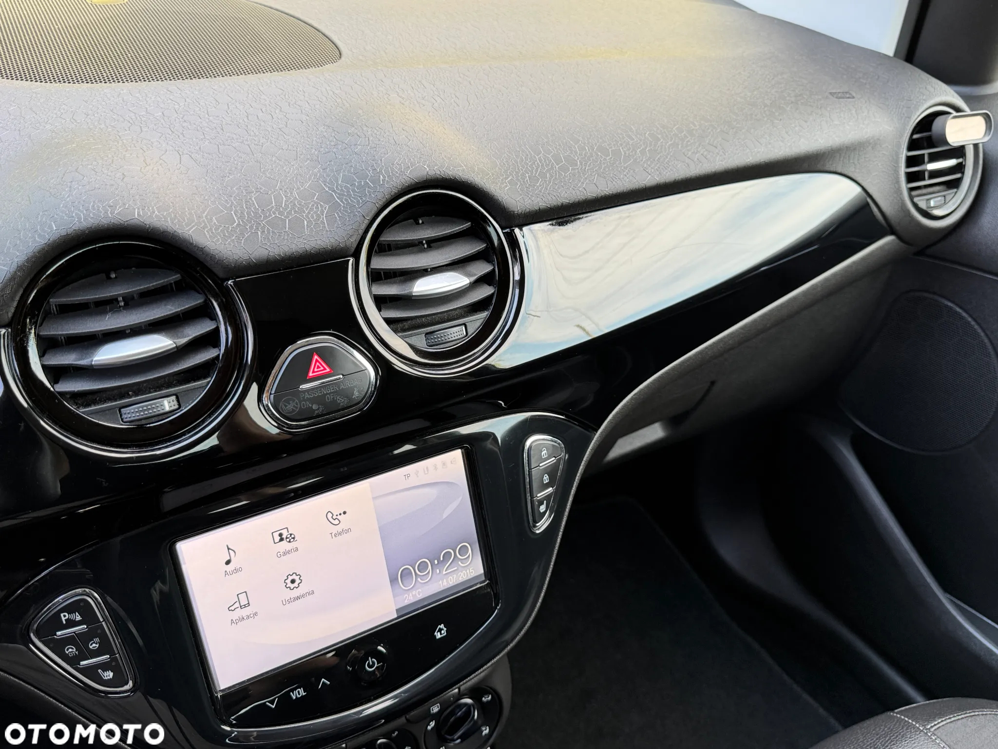 Opel Adam 1.4 Jam Unlimited S&S - 32