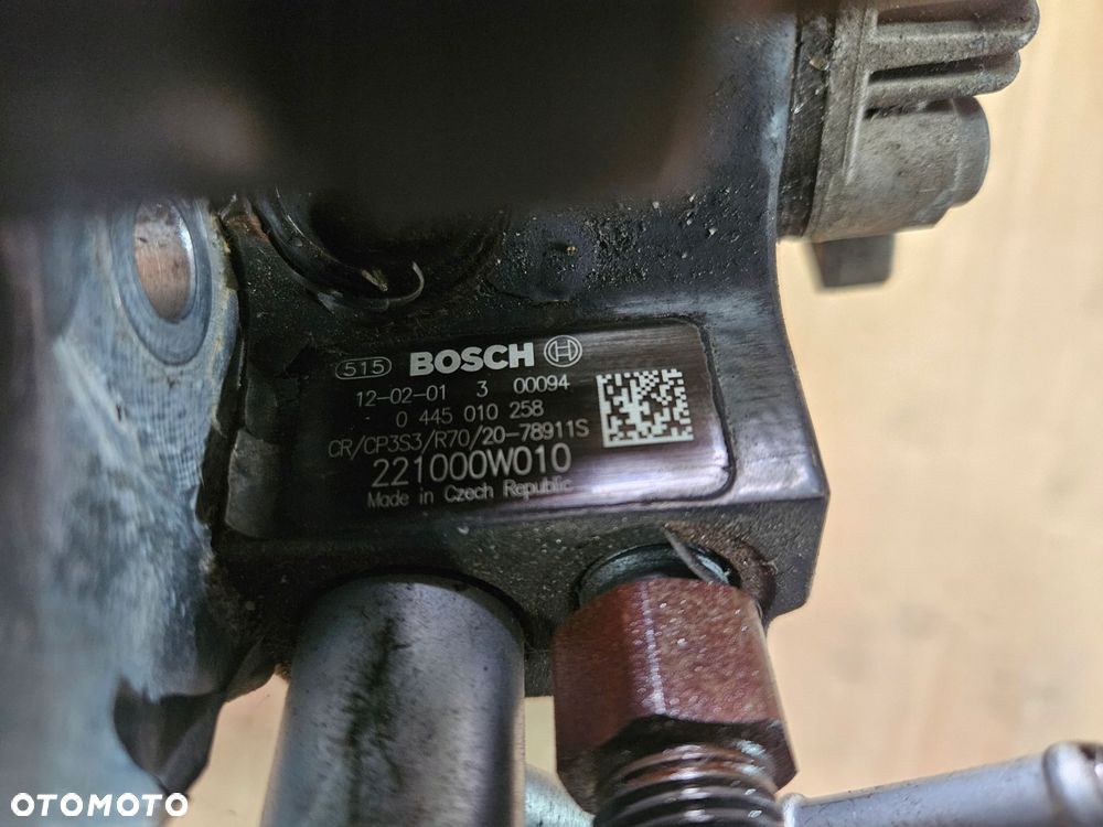 toyota auris 1.4 d4d corolla yaris pompa wtryskowa - 2