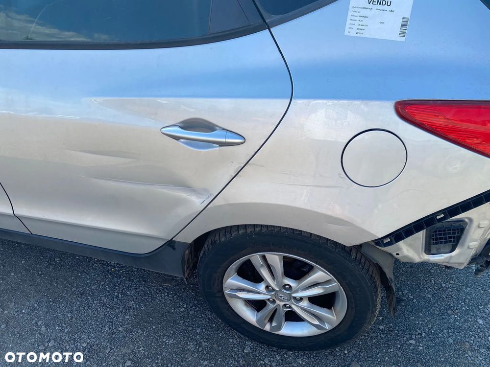Hyundai ix35 1.7 CRDi Premium 2WD - 12