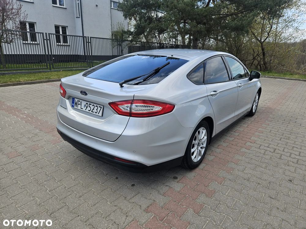 Ford Mondeo 1.6 TDCi Start-Stopp Titanium - 8