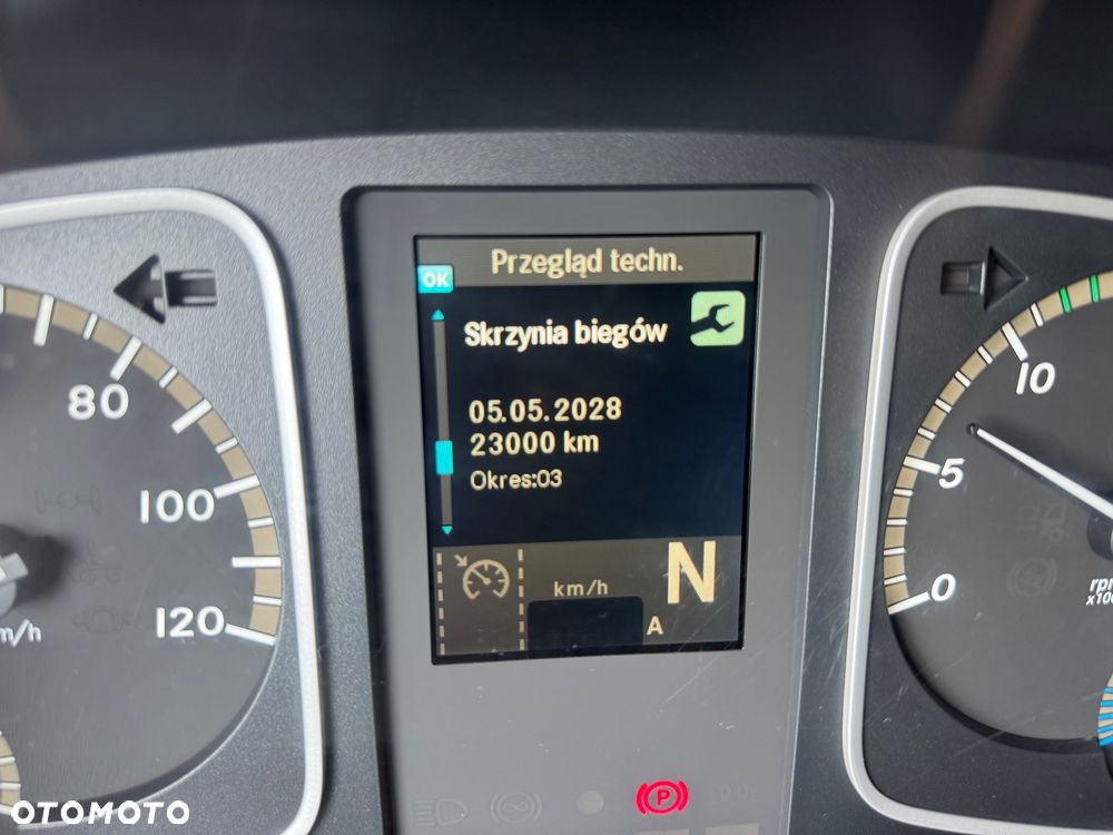 Mercedes-Benz ATEGO - 37
