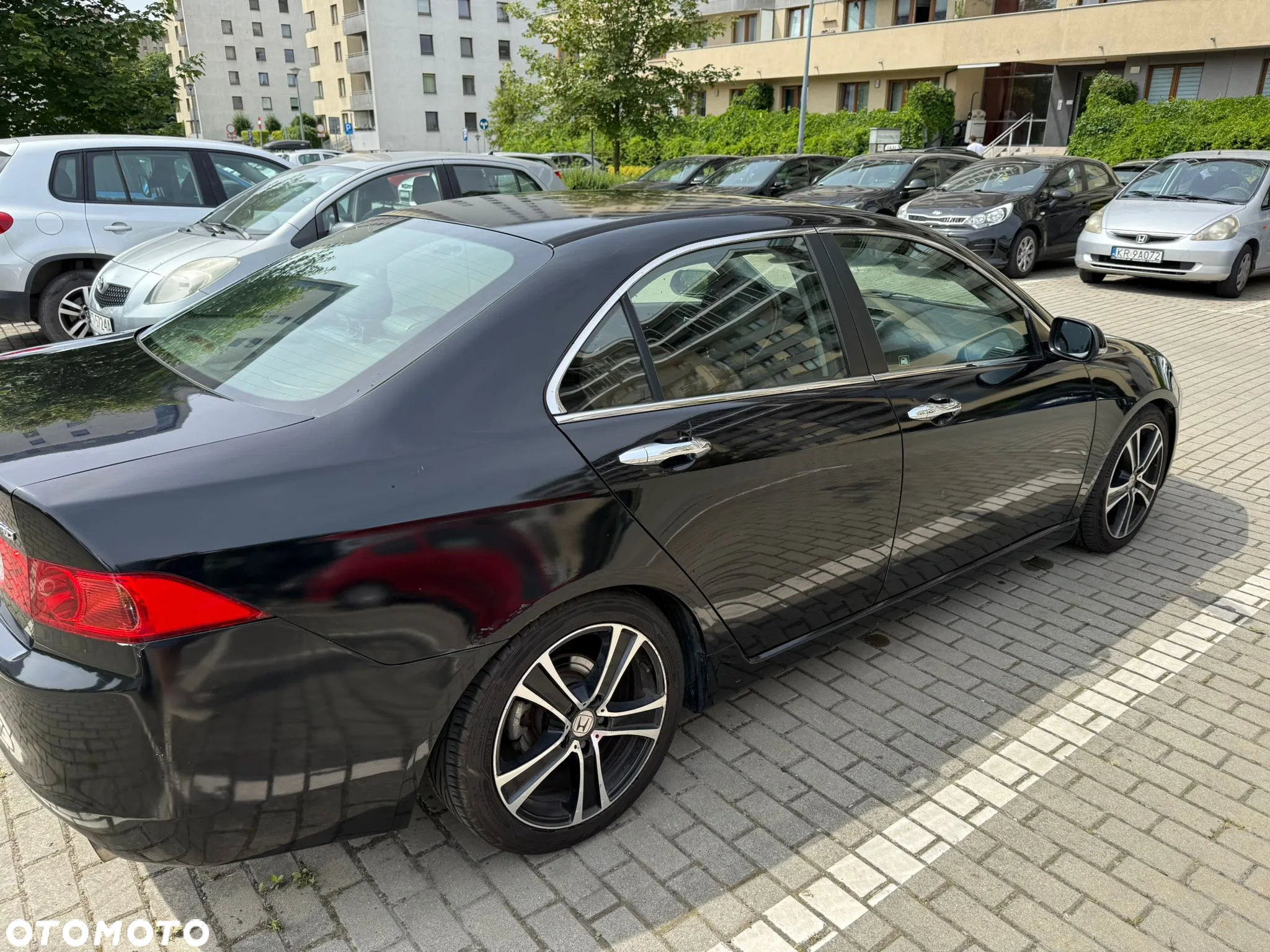 Honda Accord 2.0 Executive - 8