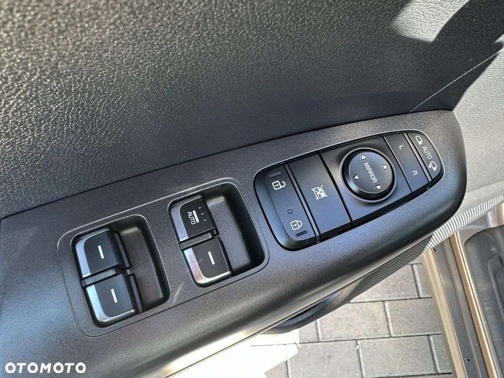 Kia Sportage 1.6 GDI M 2WD - 31