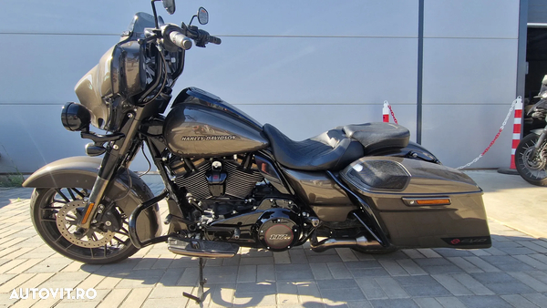 Harley-Davidson CVO Street Glide