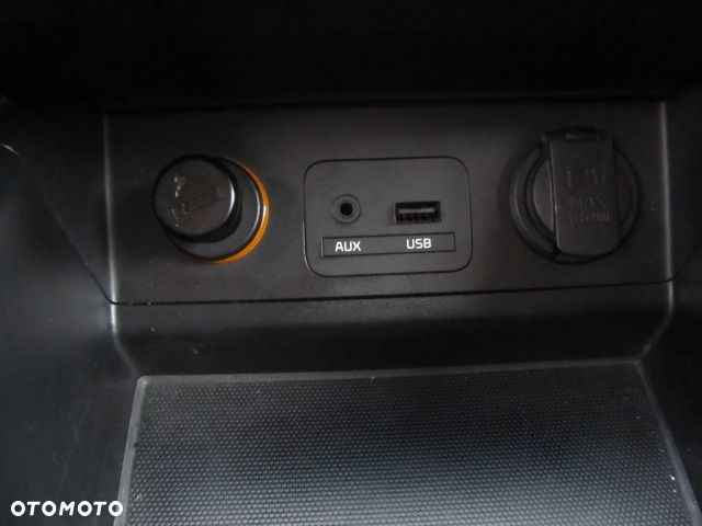 Kia Carens 2.0 GDI Spirit - 22