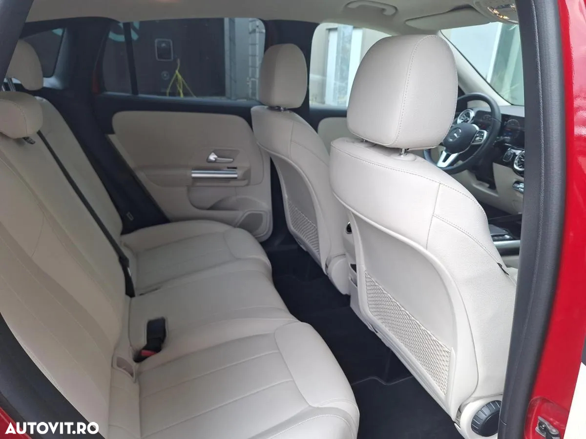 Mercedes-Benz GLA 250 e - 14