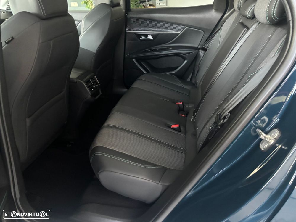 Peugeot 3008 1.5 BlueHDi Allure - 10