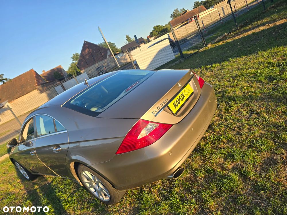 Mercedes-Benz CLS - 26