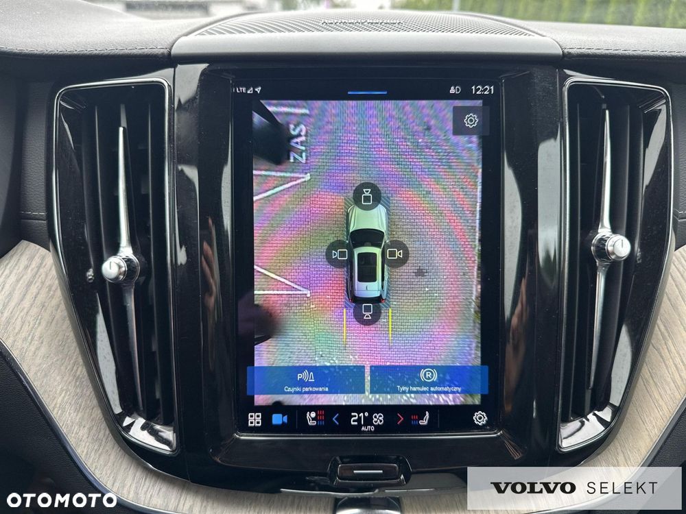 Volvo XC 60 - 25