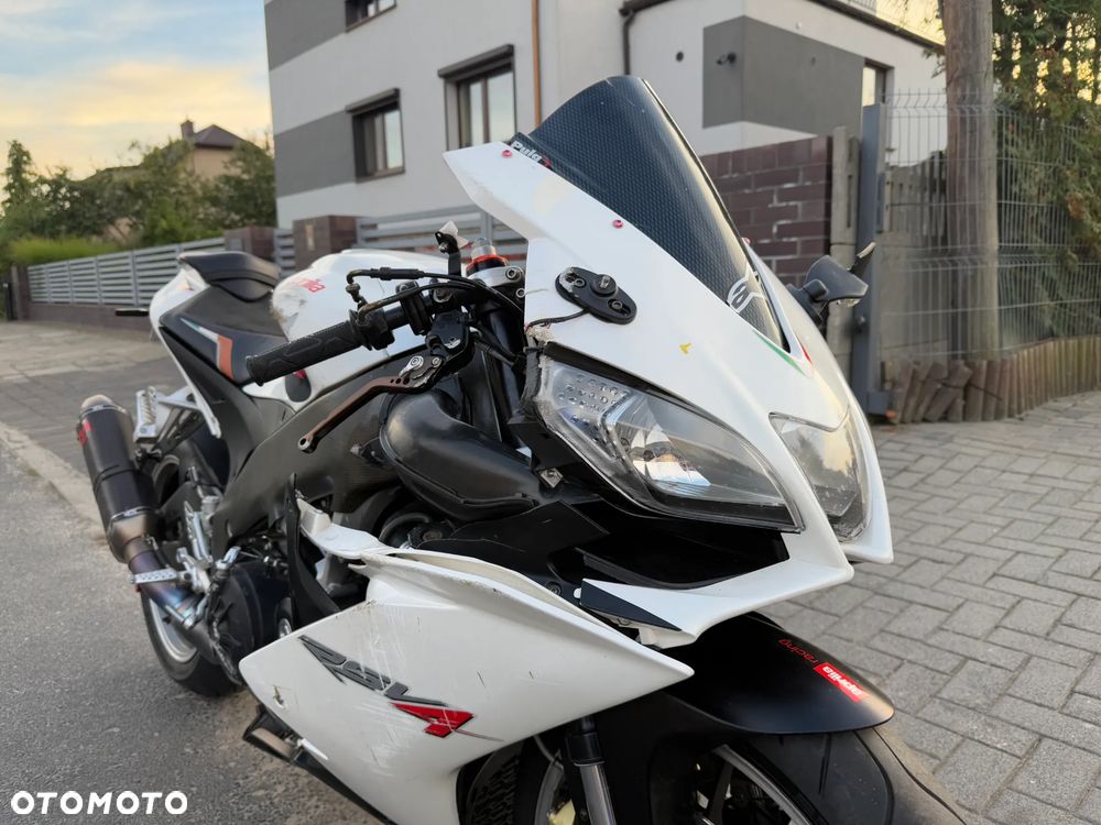 Aprilia RSV - 18