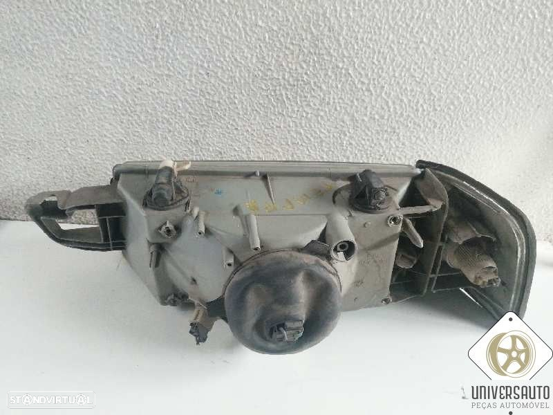 FAROL DIREITO FIAT TEMPRA 1990 - 3