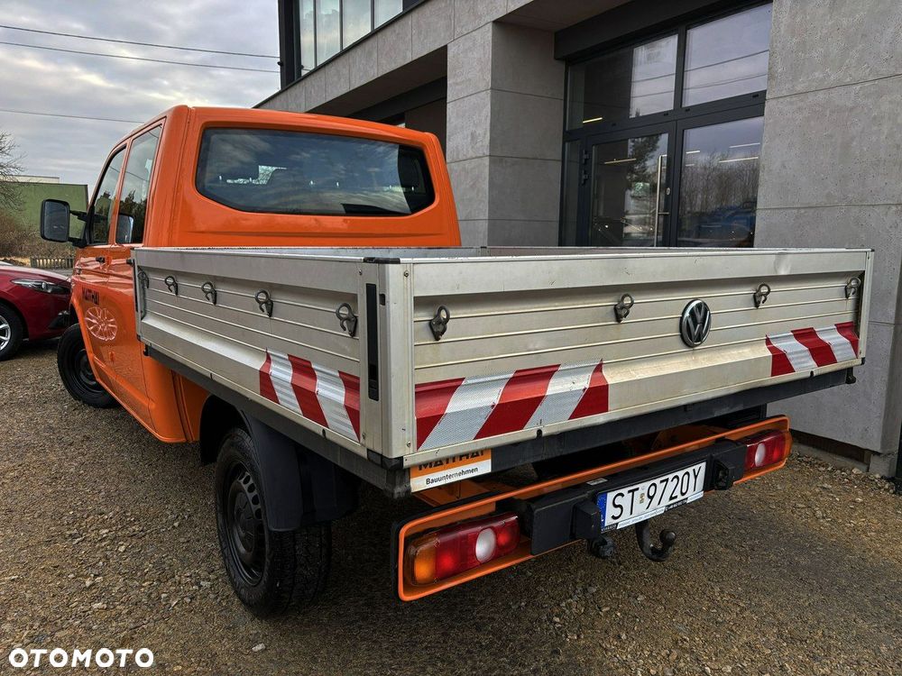 Volkswagen Transporter - 4