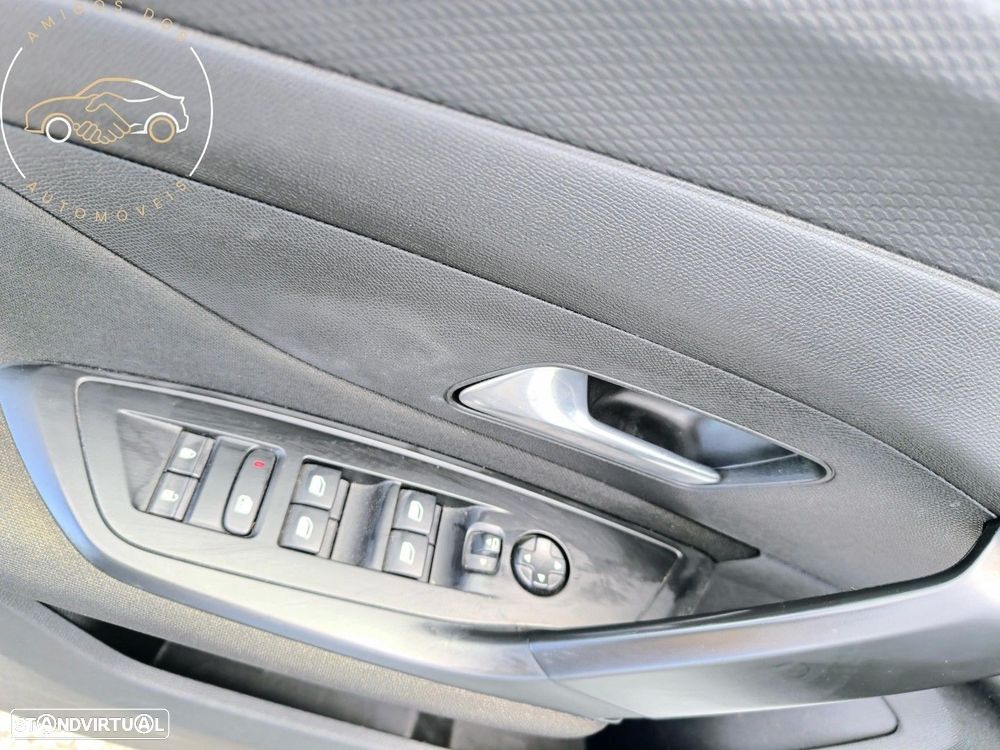 Peugeot 308 1.5 BlueHDi Allure EAT8 - 21