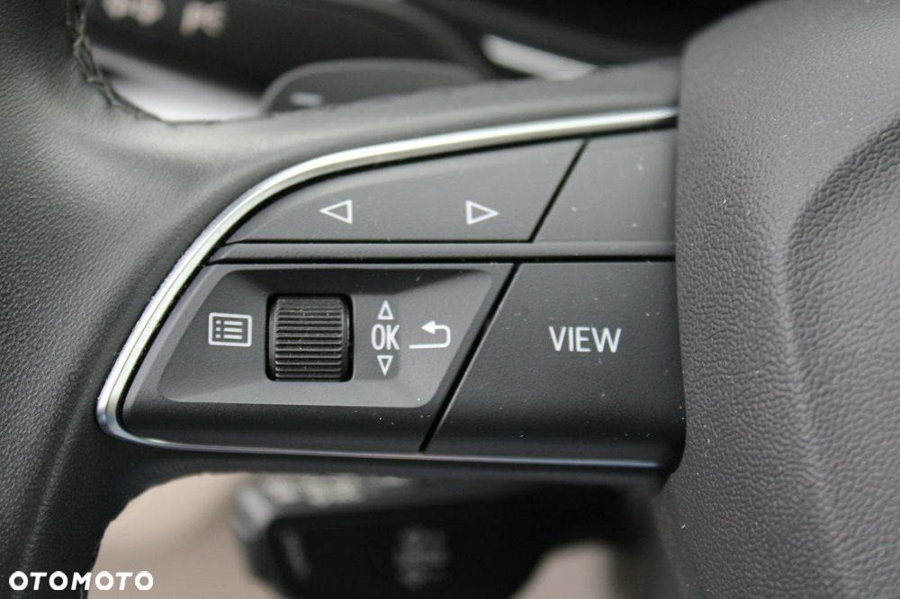 Audi Q5 Sportback - 28