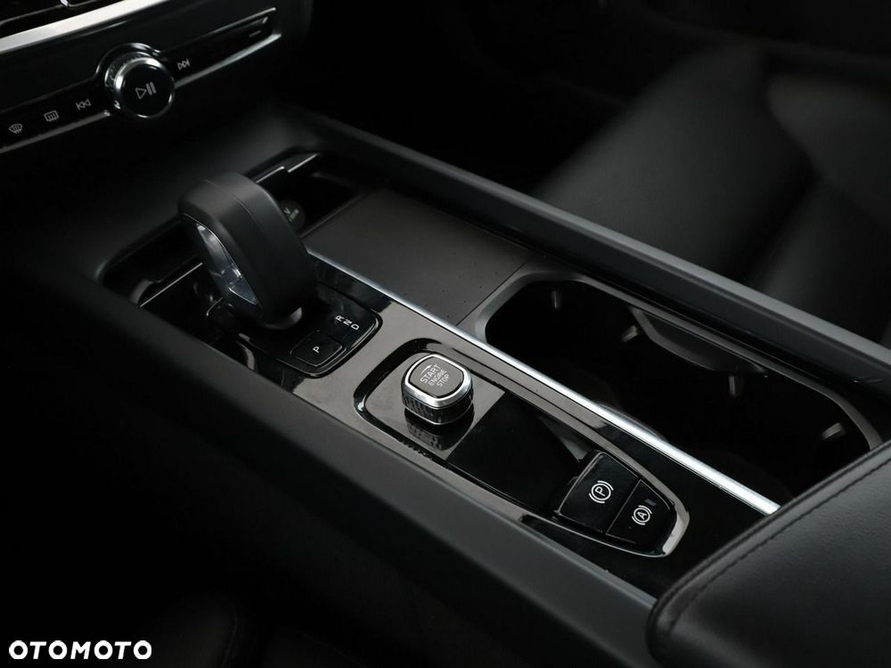 Volvo V60 B4 B Plus Bright - 29