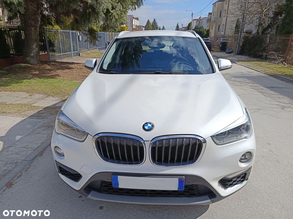 BMW X1 sDrive16d - 4
