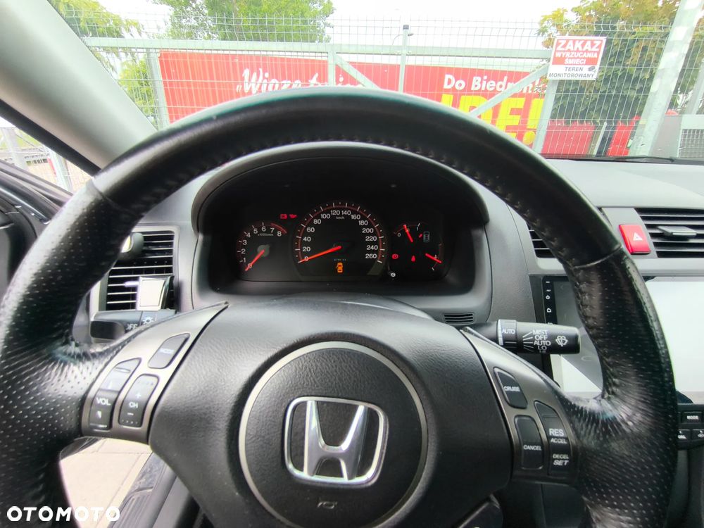 Honda Accord 2.0 Comfort - 2