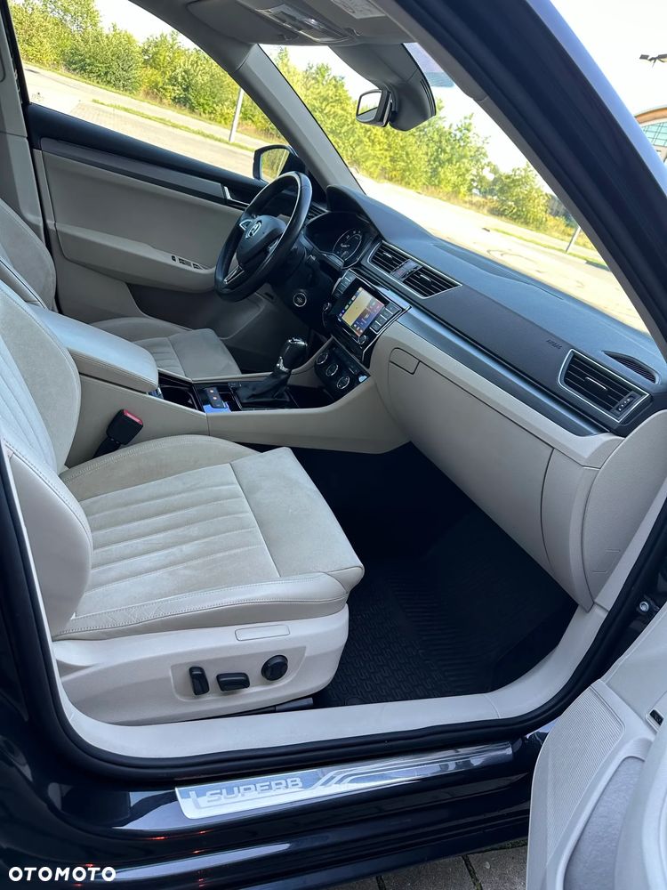 Skoda Superb 2.0 TSI 4x4 Style DSG - 29