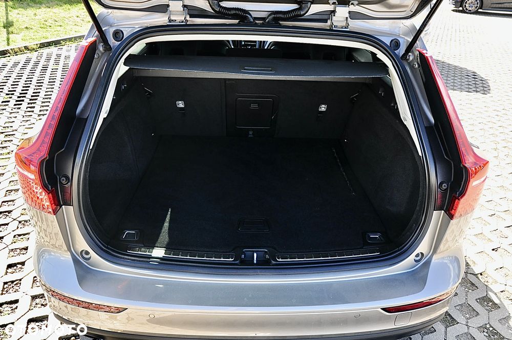 Volvo V60 B3 B Geartronic Momentum - 25