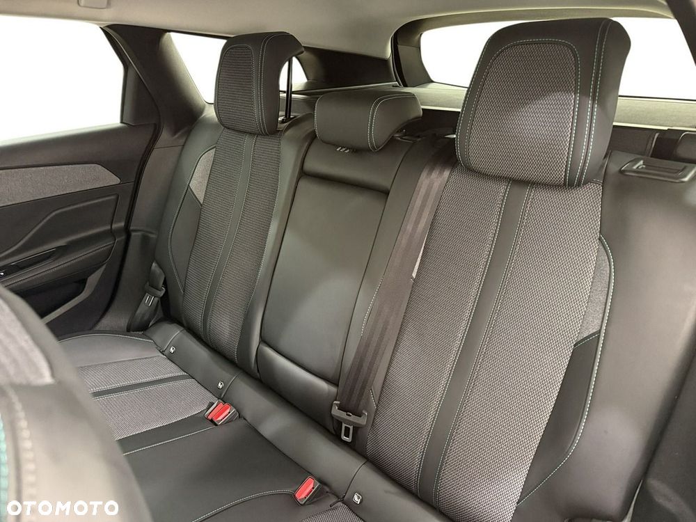 Peugeot 308 BlueHDi 130 EAT8 Allure - 12