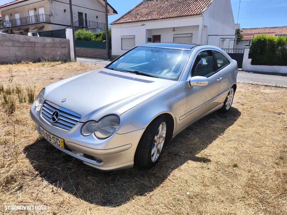 Mercedes-Benz C 220 - 4
