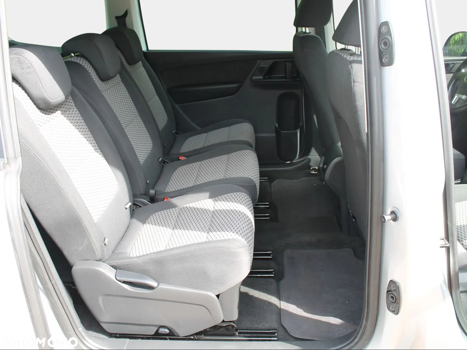 Volkswagen Sharan 2.0 TDI DPF Trendline - 8