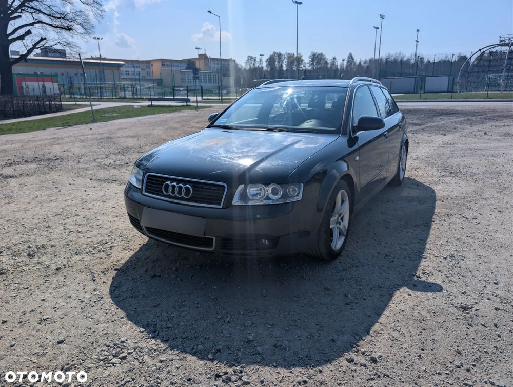 Audi A4 Avant - 1