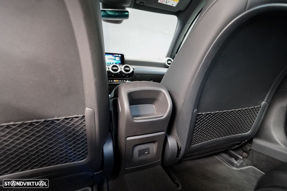 Mercedes-Benz A 250 Limousine e Progressive - 27
