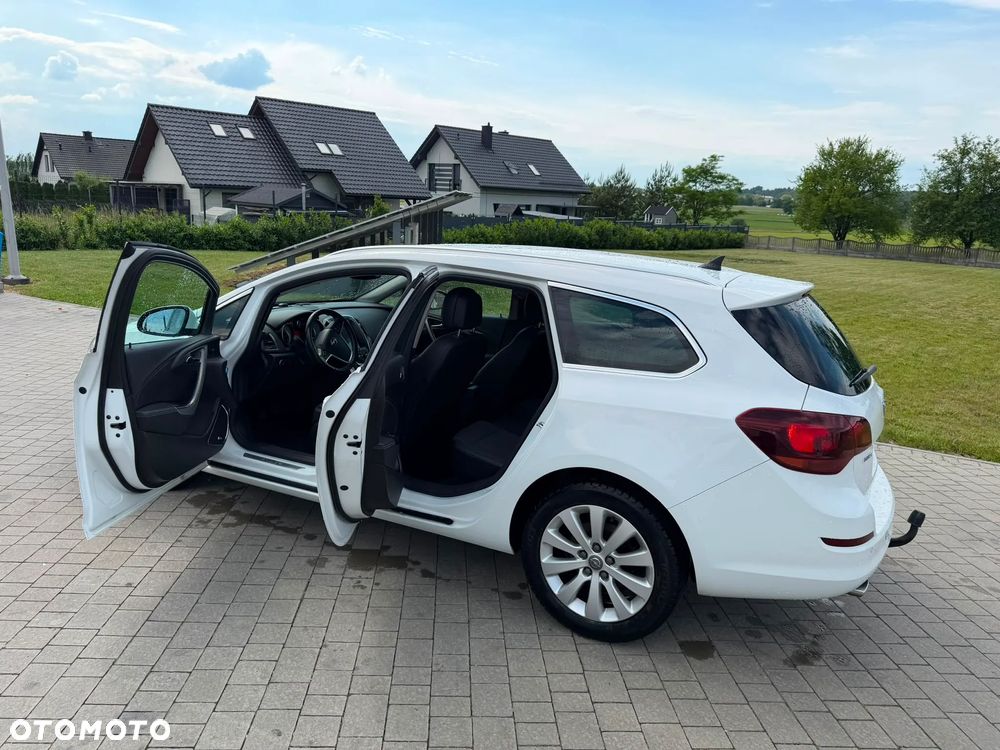 Opel Astra 2.0 CDTI Cosmo - 18