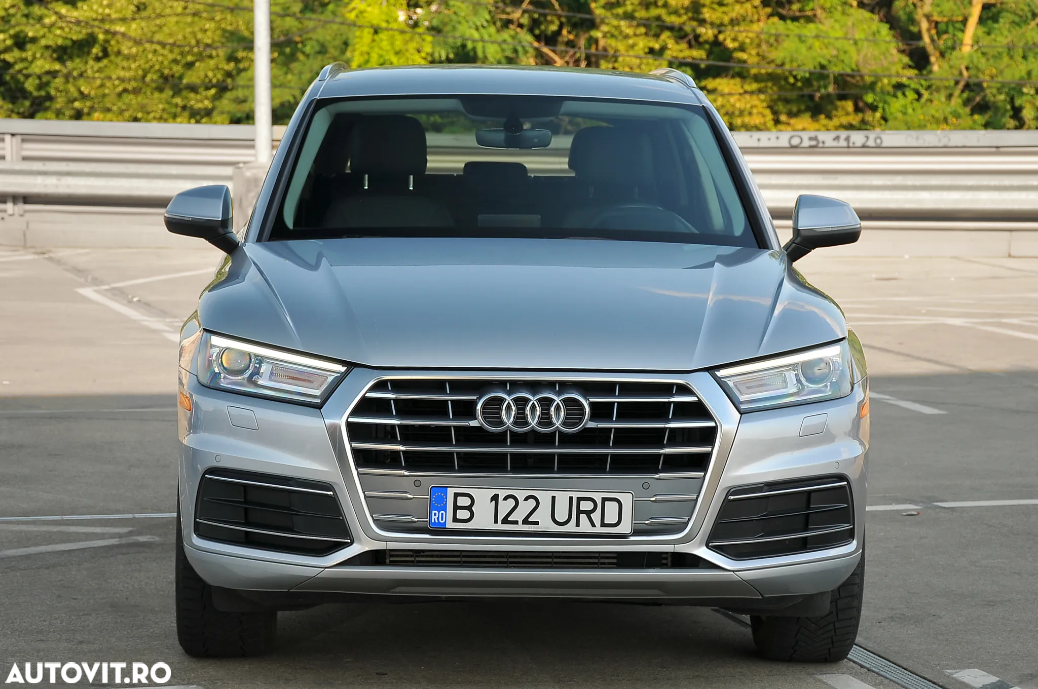 Audi Q5 40 TFSI quattro S tronic - 8
