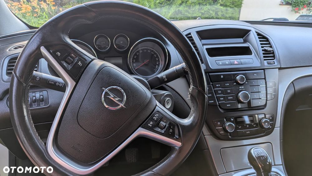 Opel Insignia 2.0 CDTI ecoFLEX - 12