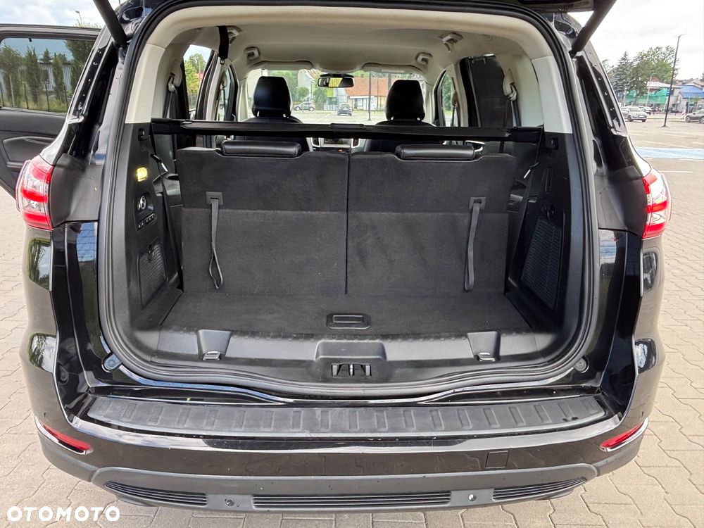 Ford S-Max 2.0 TDCi 4WD Vignale - 31