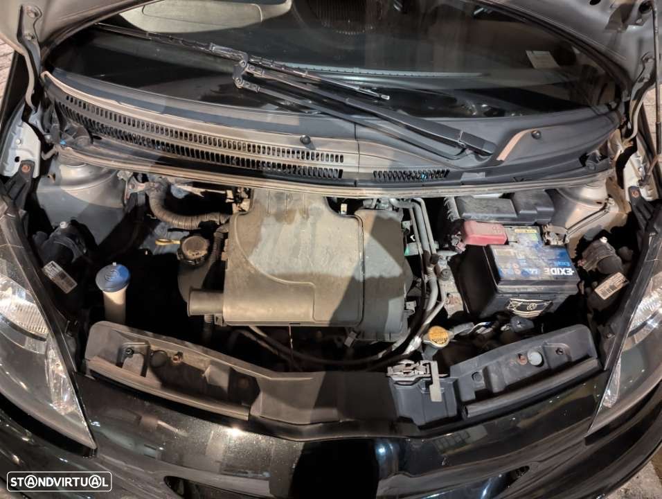 Toyota Aygo 1.0 + AC - 3