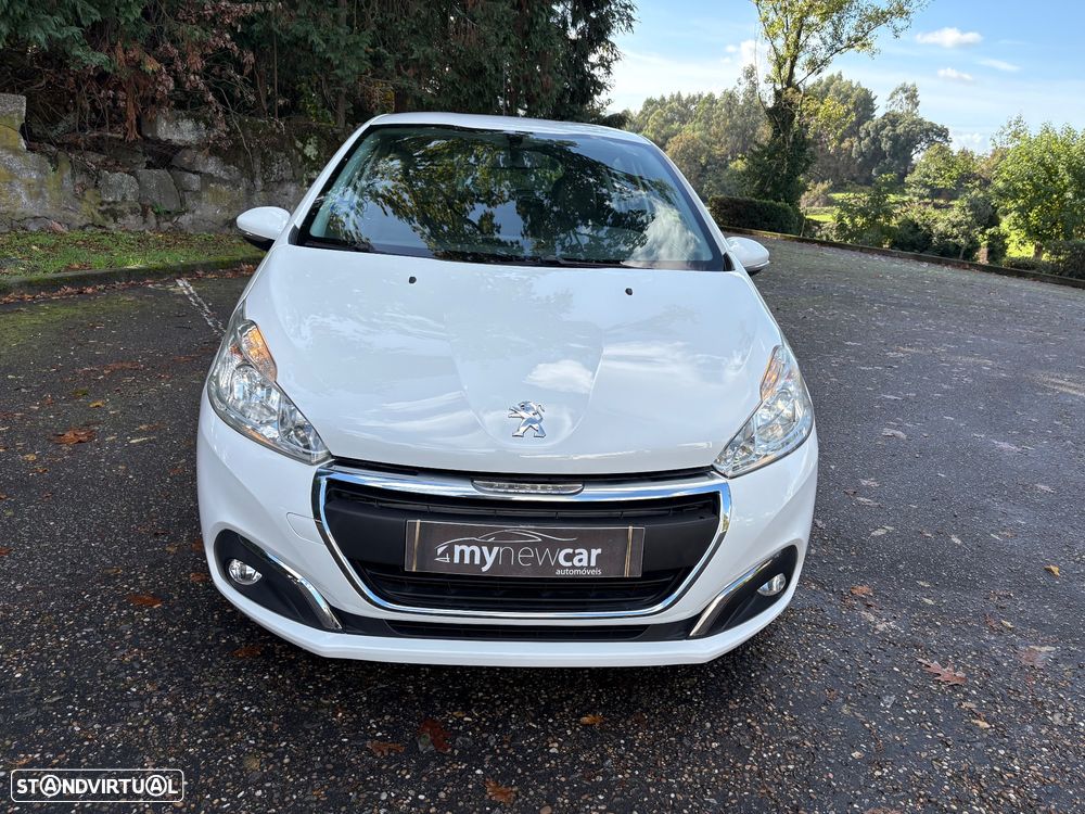 Peugeot 208 1.6 e-HDi Active - 1