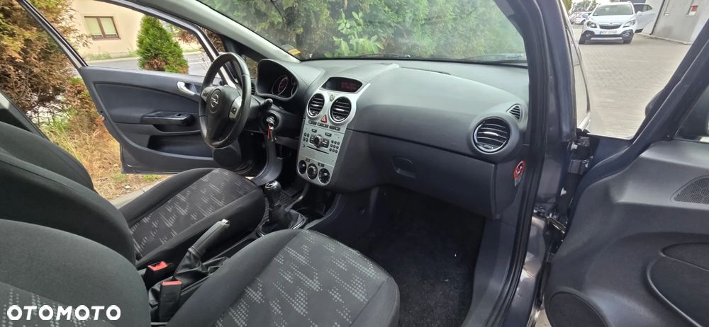Opel Corsa 1.4 (ecoFLEX) Start/Stop Innovation - 38