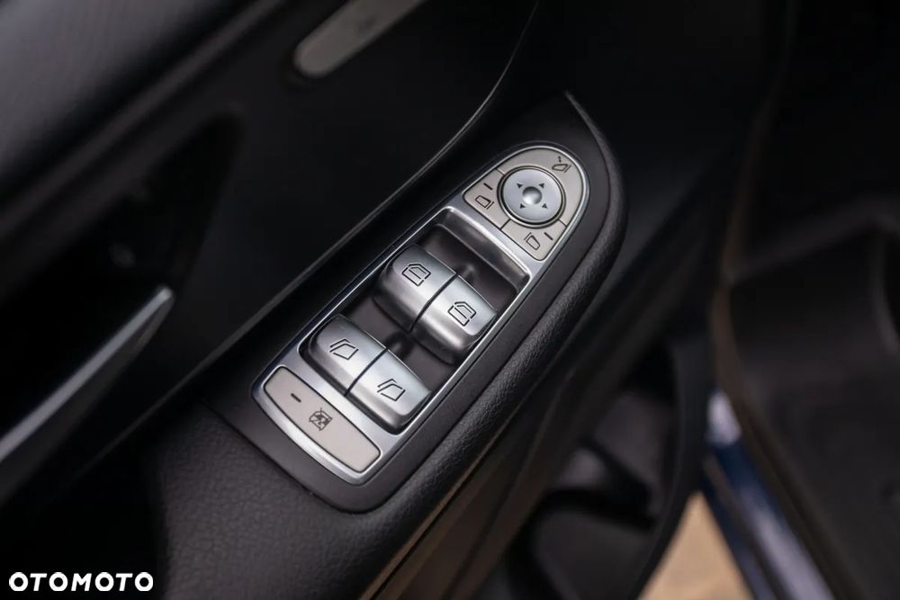 Mercedes-Benz Klasa V 250 (BlueTEC) d lang 4Matic 7G-TRONIC Edition - 26