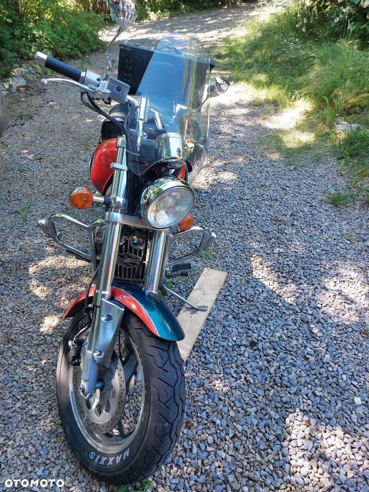 Suzuki Marauder - 3